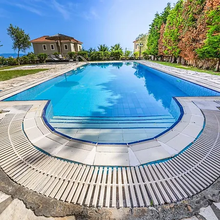 Kefalonia Sunshine Villa *